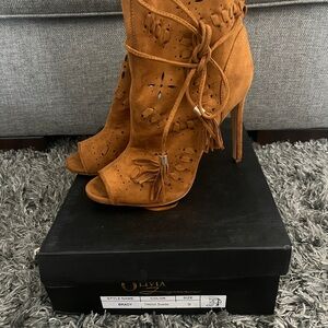 New Open Toe Suede Brown Boots